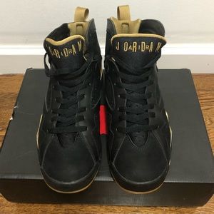 Air Jordan VII Retro "GOLDEN MOMENTS PACK"
